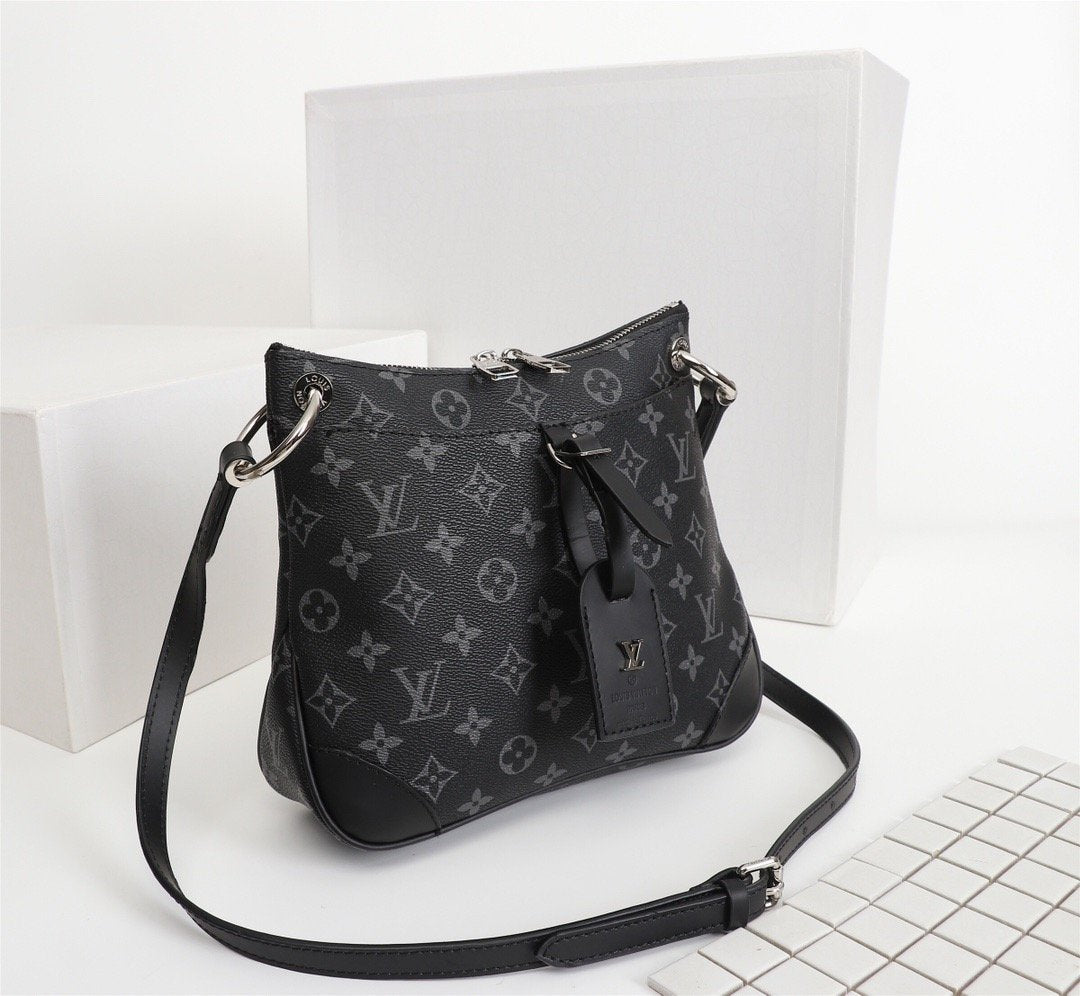 EN - New Arrival Bags LUV 188