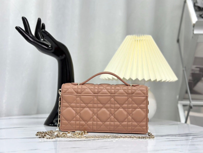 Glami Fashion - DIR Bags - 348