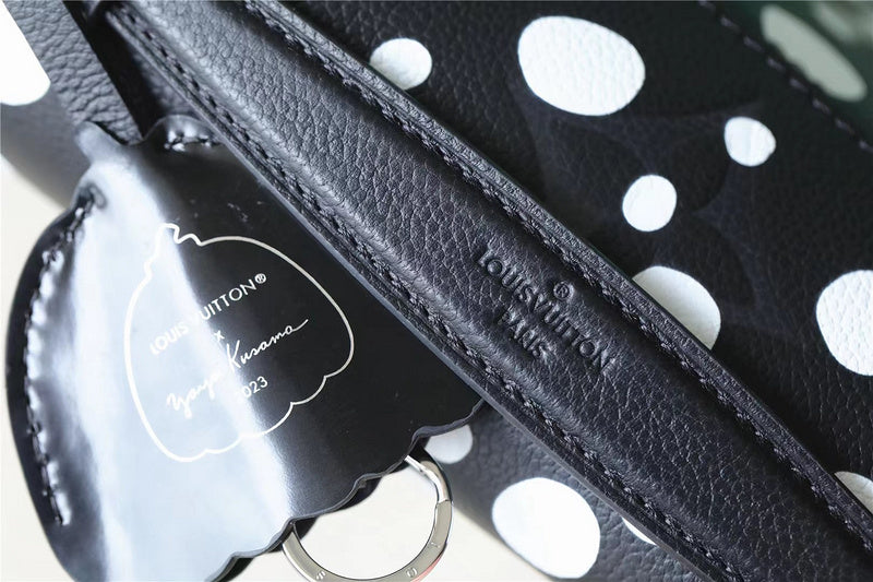 ELE - LUV Bags - 474