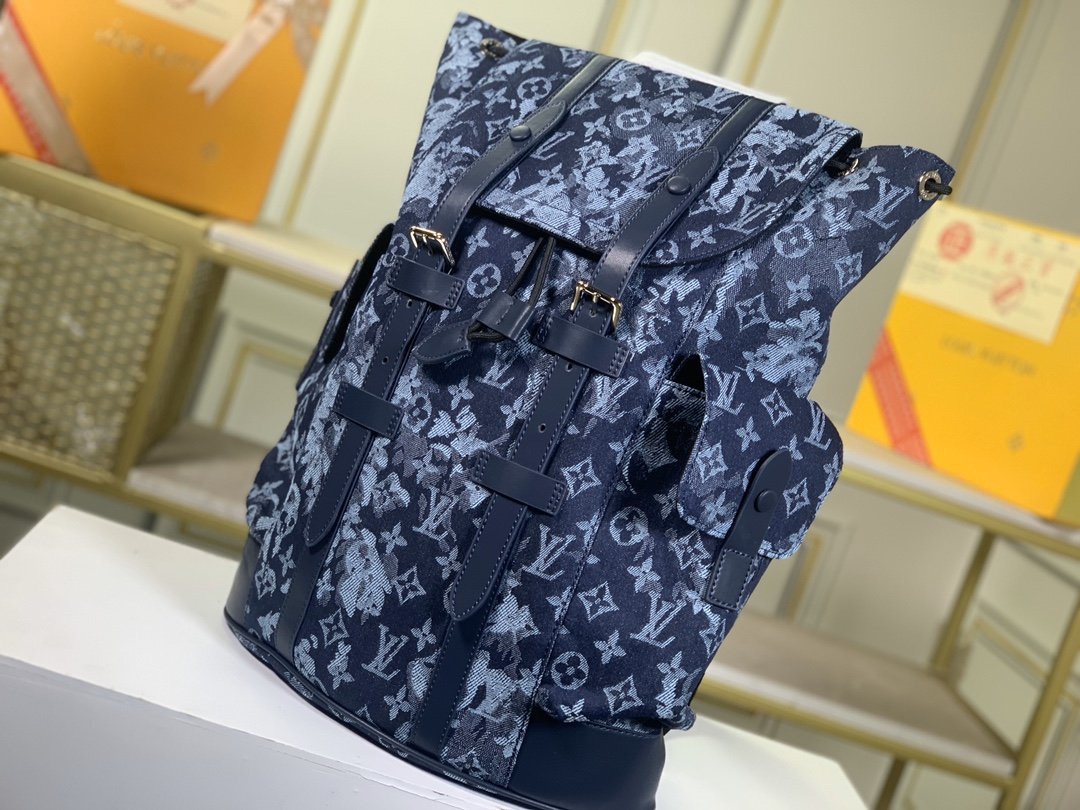 EN - New Arrival Bags LUV 116