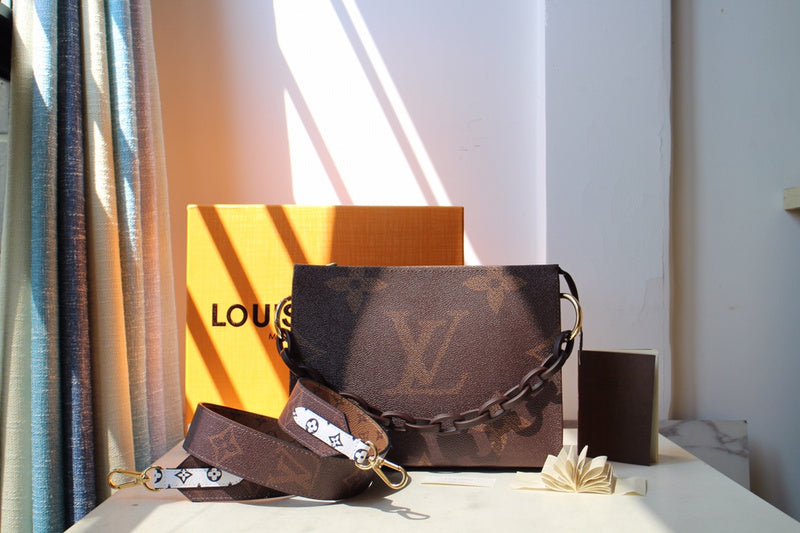 LOV2 Bags - Fashion Bags  2662