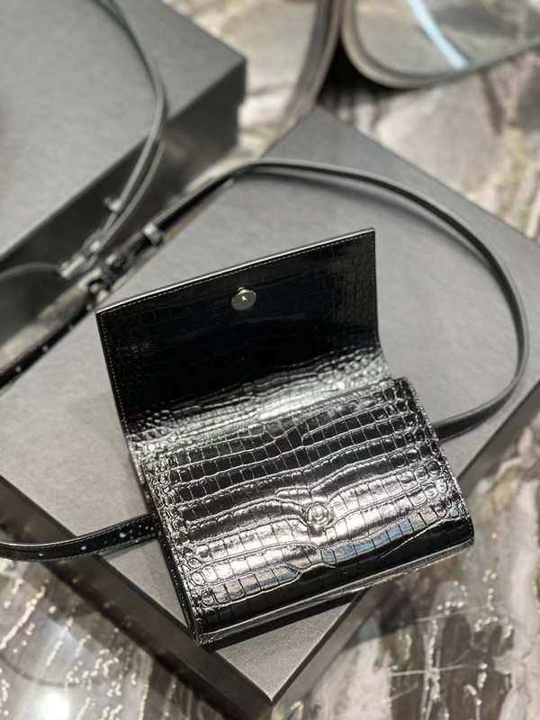 ELE - SLY Bags 506