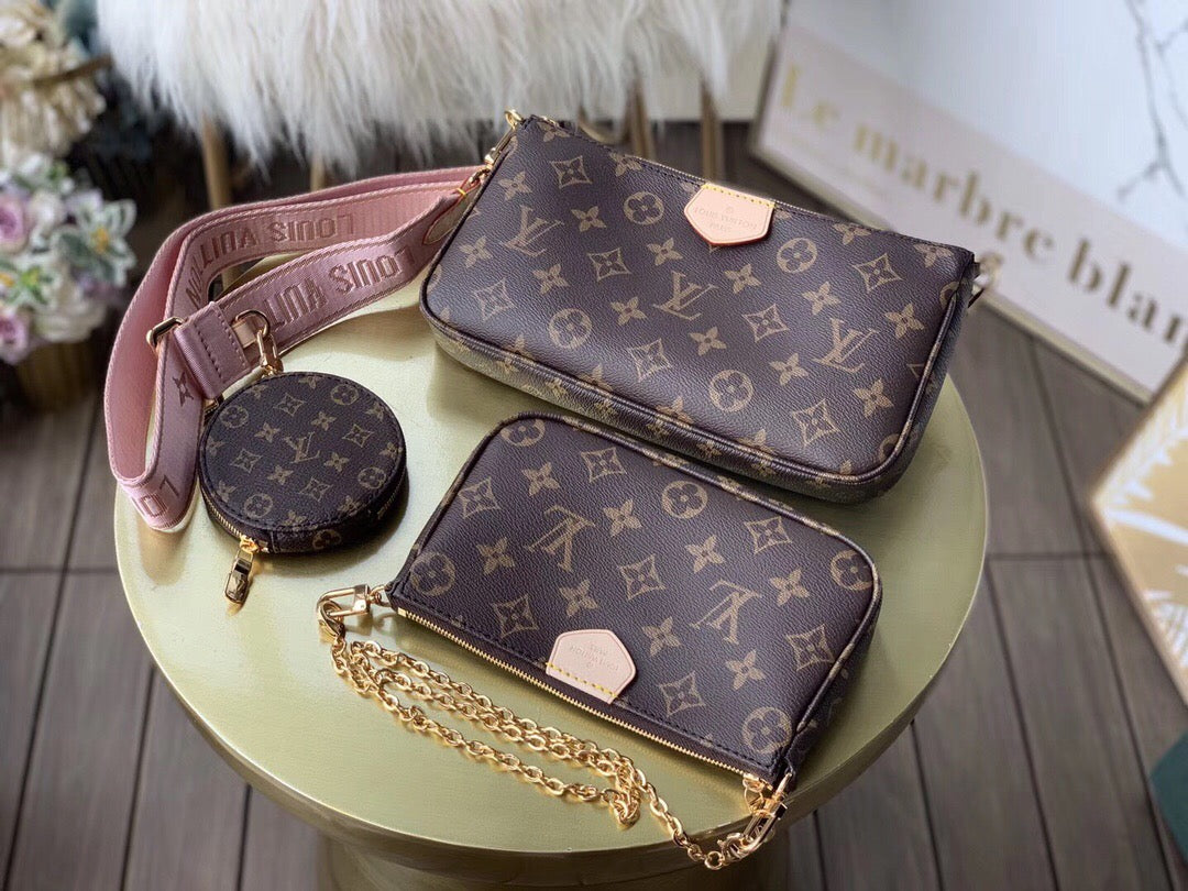 LV Multi Pochette AcGLAMIssoires Monogram Canvas For Women,  Shoulder And Crossbody Bags 24cm LV M44840