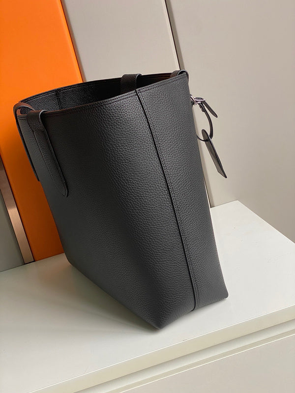 LOV2 Bags - Luxurious Bags  1436