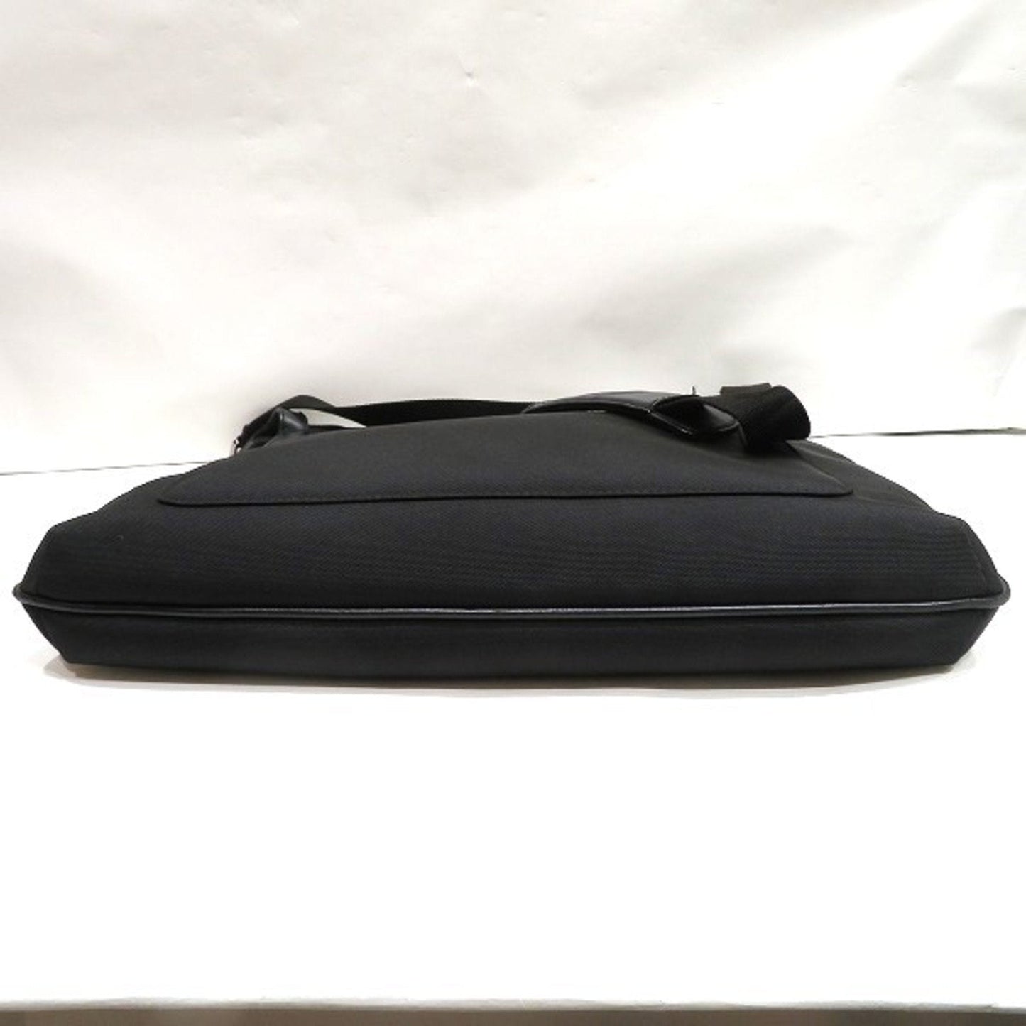 Gucci  Canvas Shoulder Bag ()
