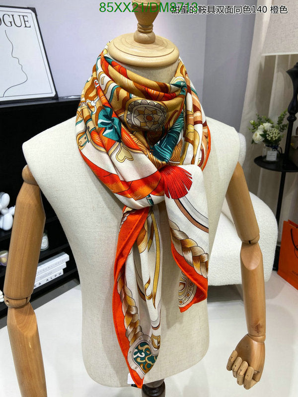 SAMC - HMS Scarves - 017