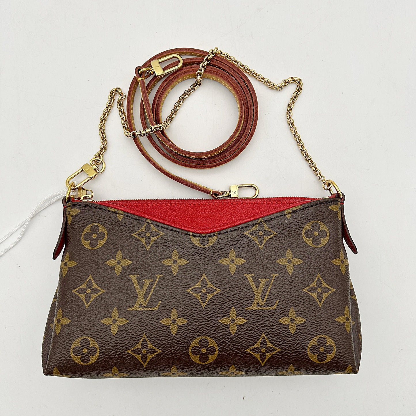 GLM-Monogram Pallas Clutch Cherry LA31072
