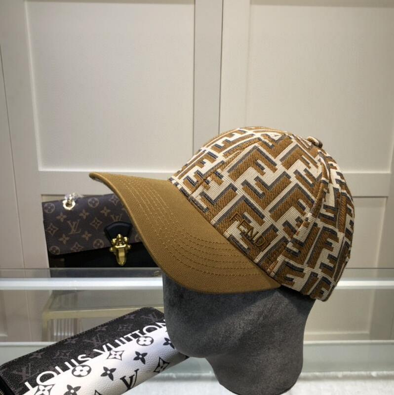SAMC - Mix Hats - 095