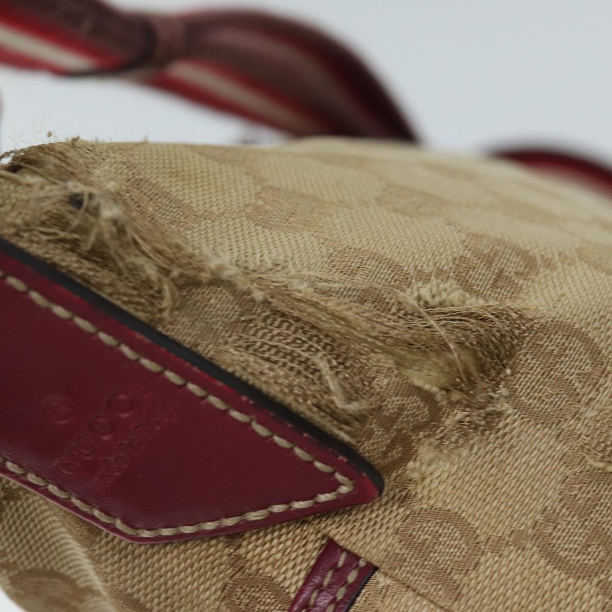 GUCCI GG Canvas Sherry Line Shoulder Bag Beige Red 145857 71790