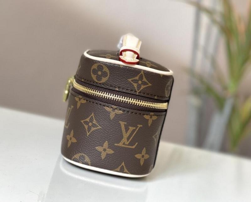 SAMC - LOV Bags - 1569