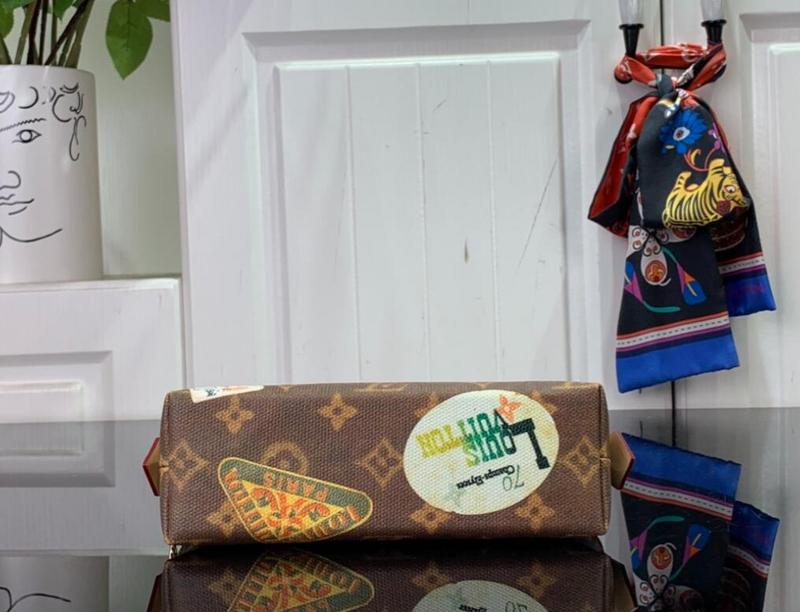 SAMC - LOV Bags - 230
