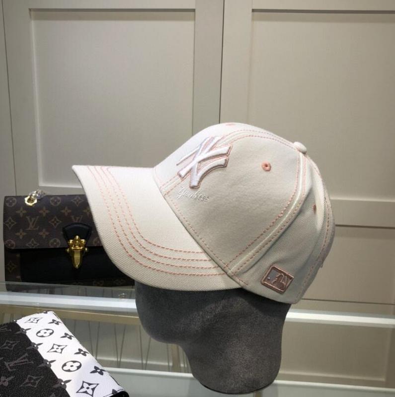 SAMC - Mix Hats - 056