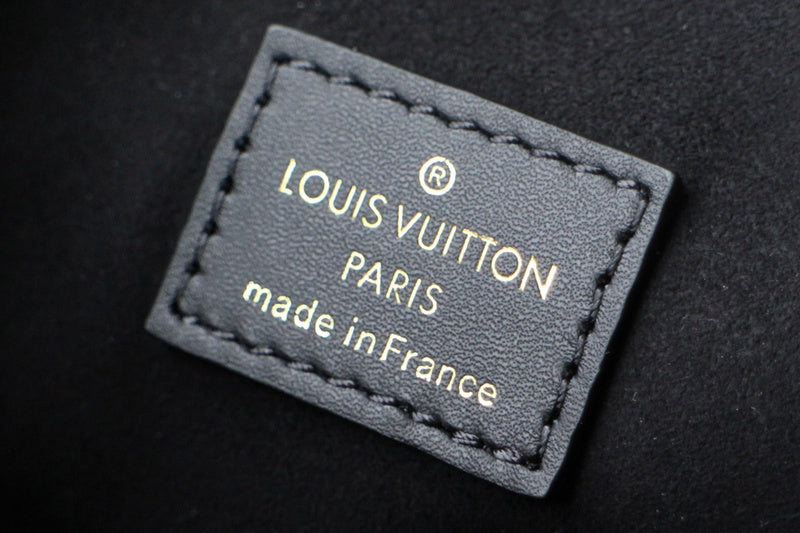 LOV2 Bags - Fashion Bags  2816