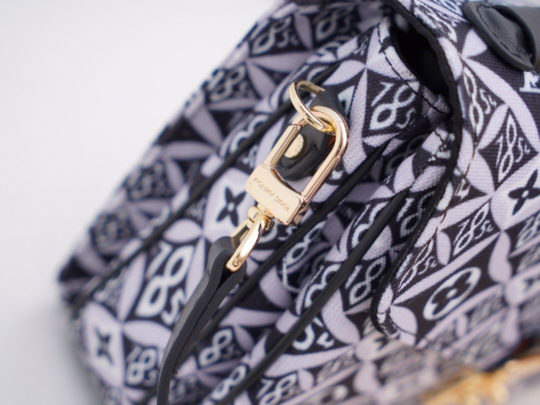 EN - New Arrival Bags LUV 129