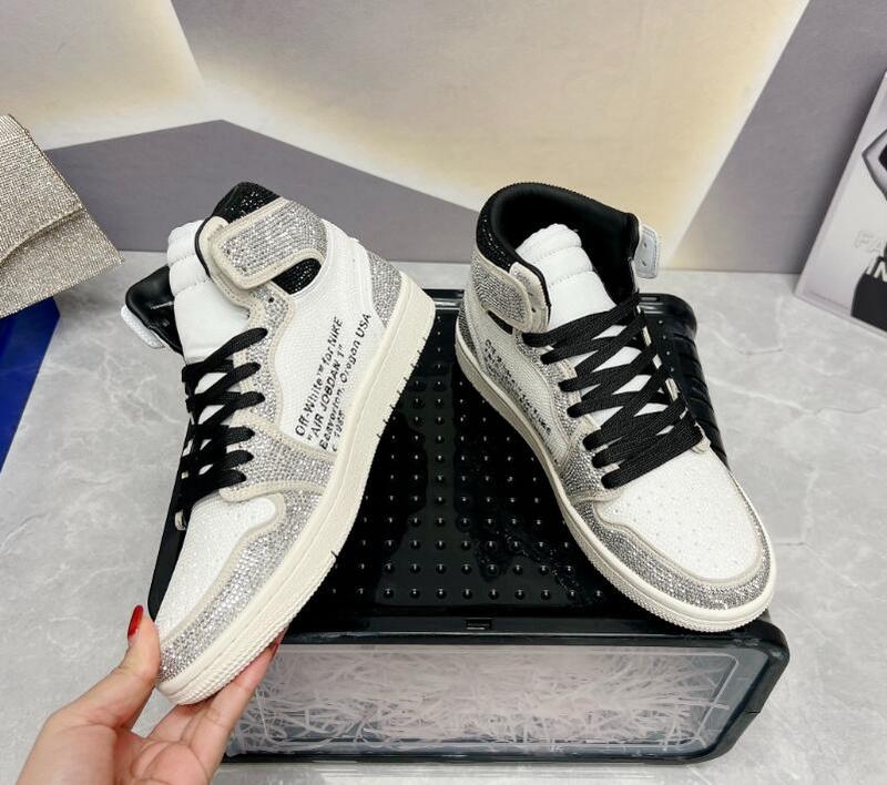 SAMC - NKE Shoes - 192