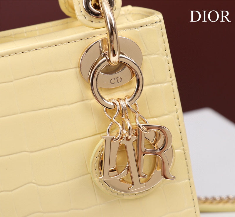 ELE - Dir Bags - 1753