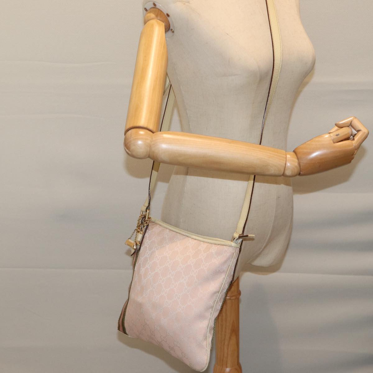 GUCCI GG Canvas Sherry Line Shoulder Bag Pink Khaki 144388 72593