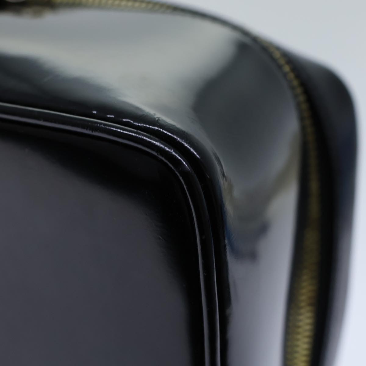 GUCCI Bamboo Vanity Cosmetic Pouch Patent leather Black 72757