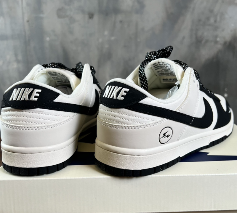 SAMC - NKE Shoes - 051