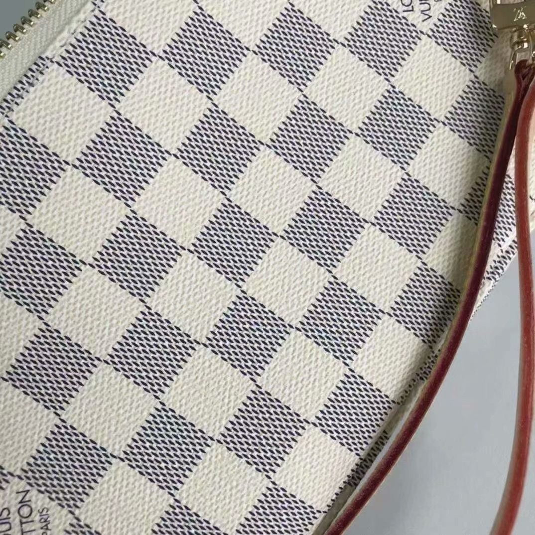 EN - New Arrival Bags LUV 140