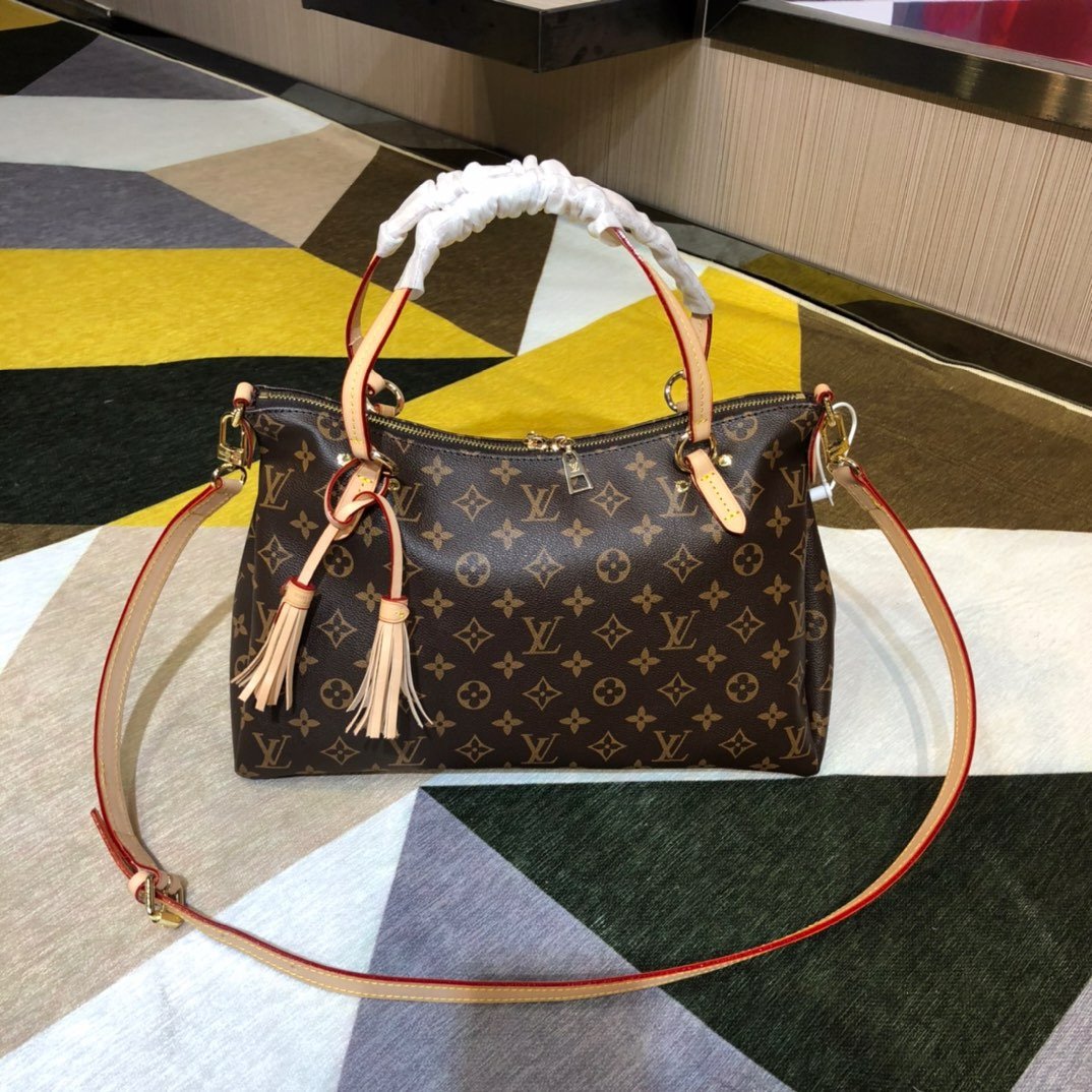 EN - New Arrival Bags LUV 246