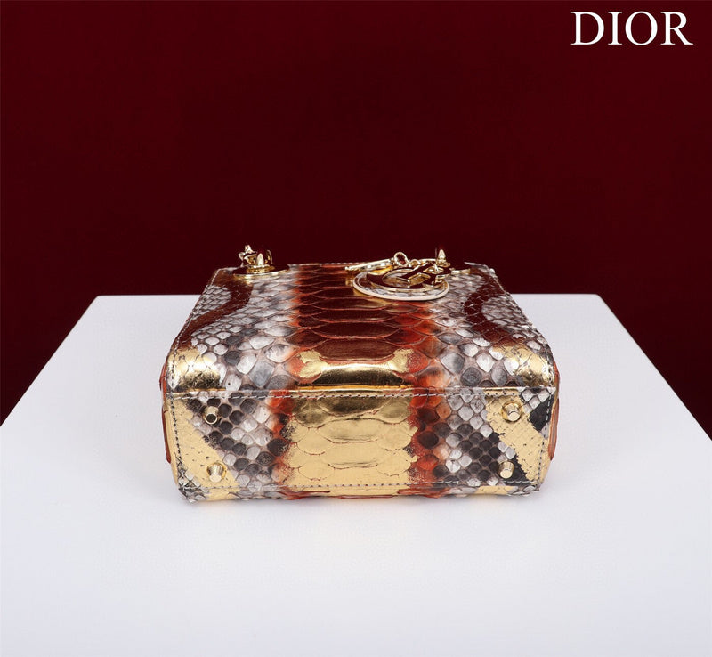 ELE - Dir Bags - 1761