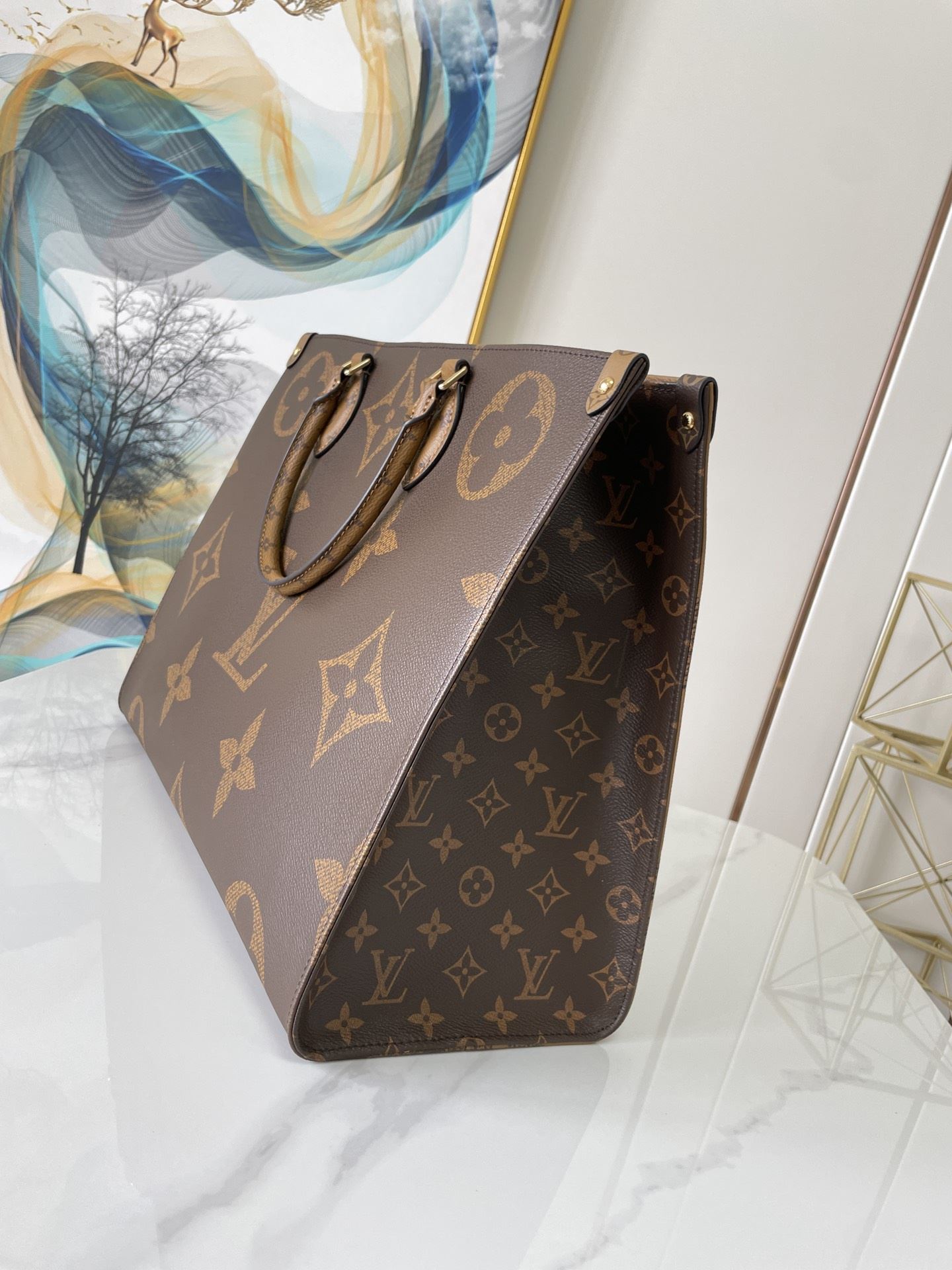 LV OnTheGo GM Tote Bag Monogram And Monogram Reverse Canvas For Women, WomenÃ¢â‚¬â„¢s Handbags 16.1in/41cm LV M44576