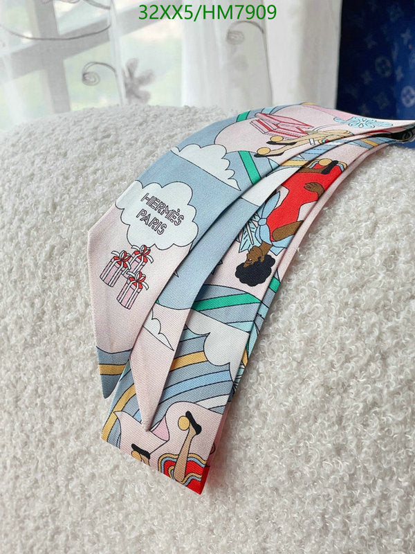 SAMC - HMS Scarves - 801