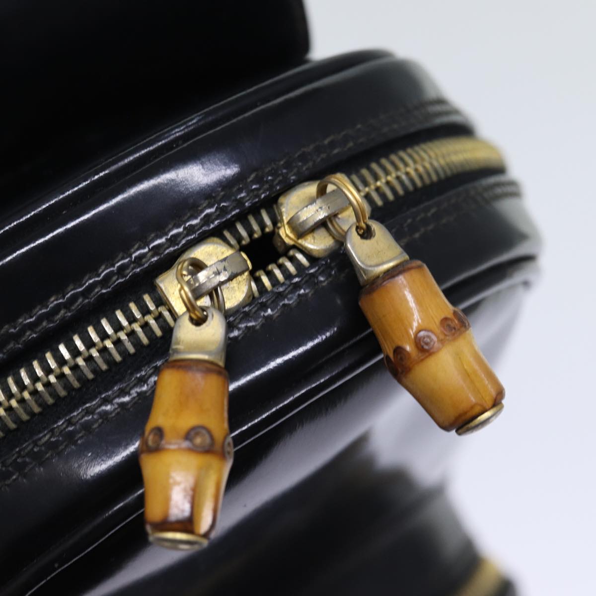GUCCI Bamboo Body Bag Patent leather Black 73357