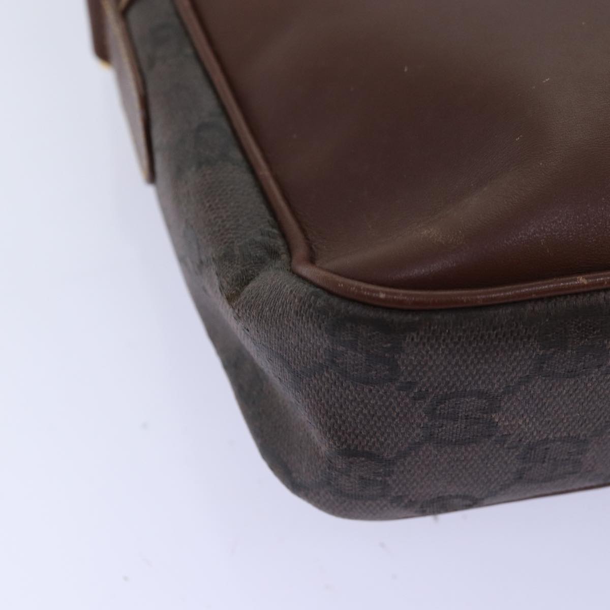 GUCCI GG Canvas Shoulder Bag Brown 007 256 0084 73658