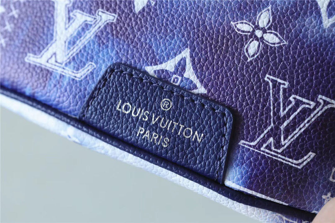 LV GLAMIscovery Bumbag PM Monogram Blue For Men, Bags, Shoulder And Crossbody Bags 17.3in/44cm LV M20587