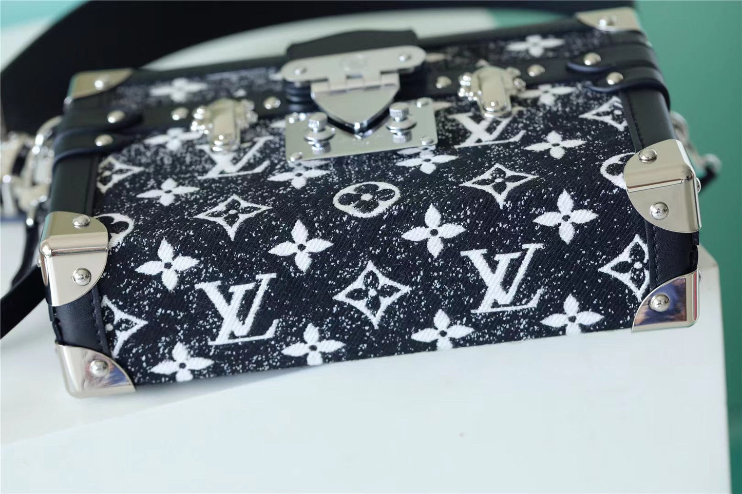 LV Petite Malle Monogram Jacquard Denim Navy Blue For Women,  Shoulder And Crossbody Bags 7.9in/20cm LVÃ‚Â 