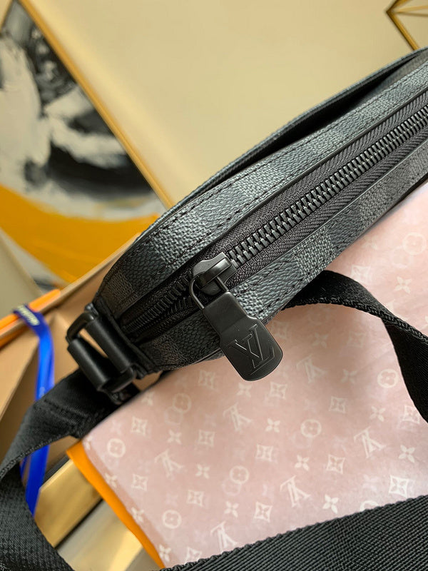 LOV2 Bags - Luxurious Bags  1226