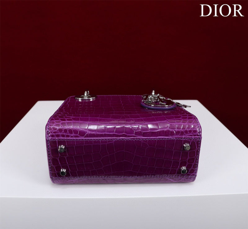 ELE - Dir Bags - 1642