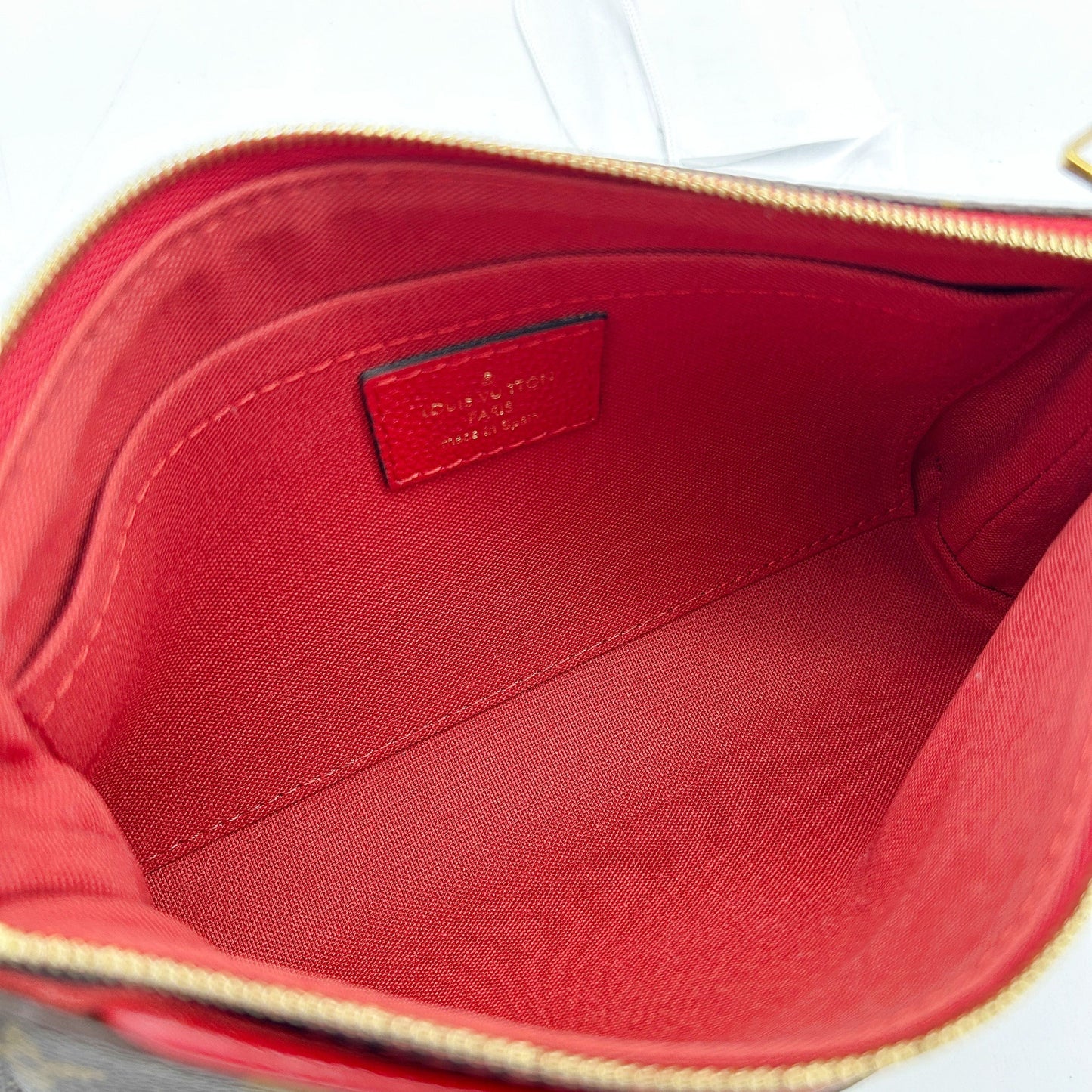 GLM-Monogram Pallas Clutch Cherry LA31072