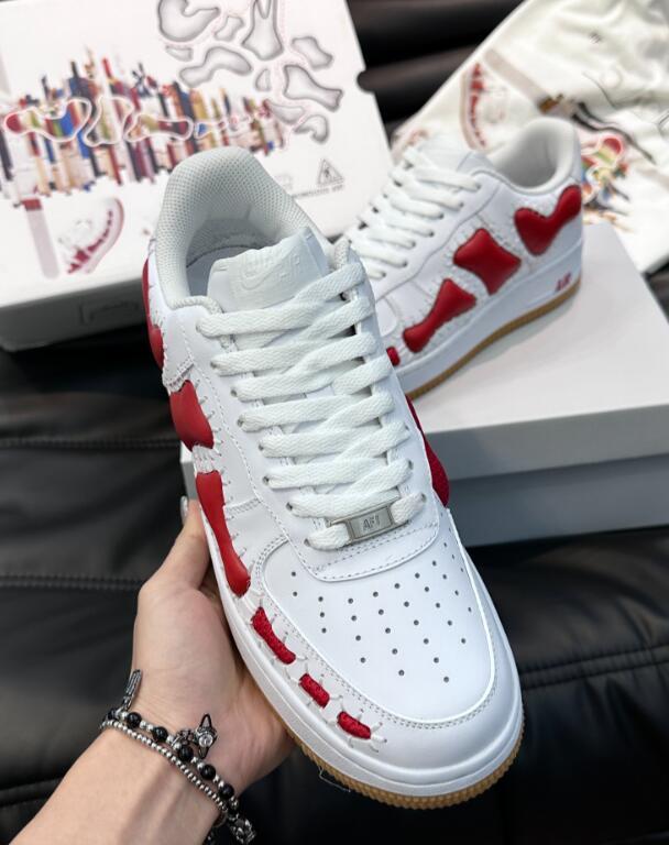 SAMC - NKE Shoes - 360