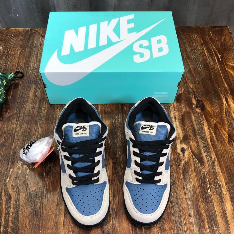 SAMC - NKE Shoes - 1740
