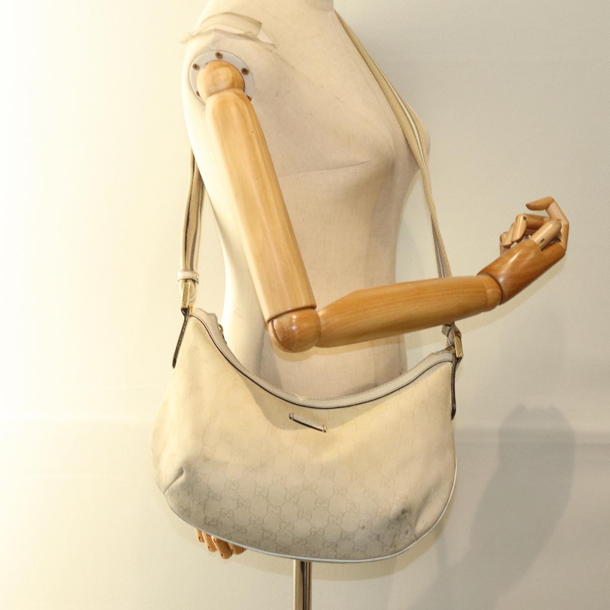 GUCCI GG Canvas Sherry Line Shoulder Bag Green Beige 181092 74209