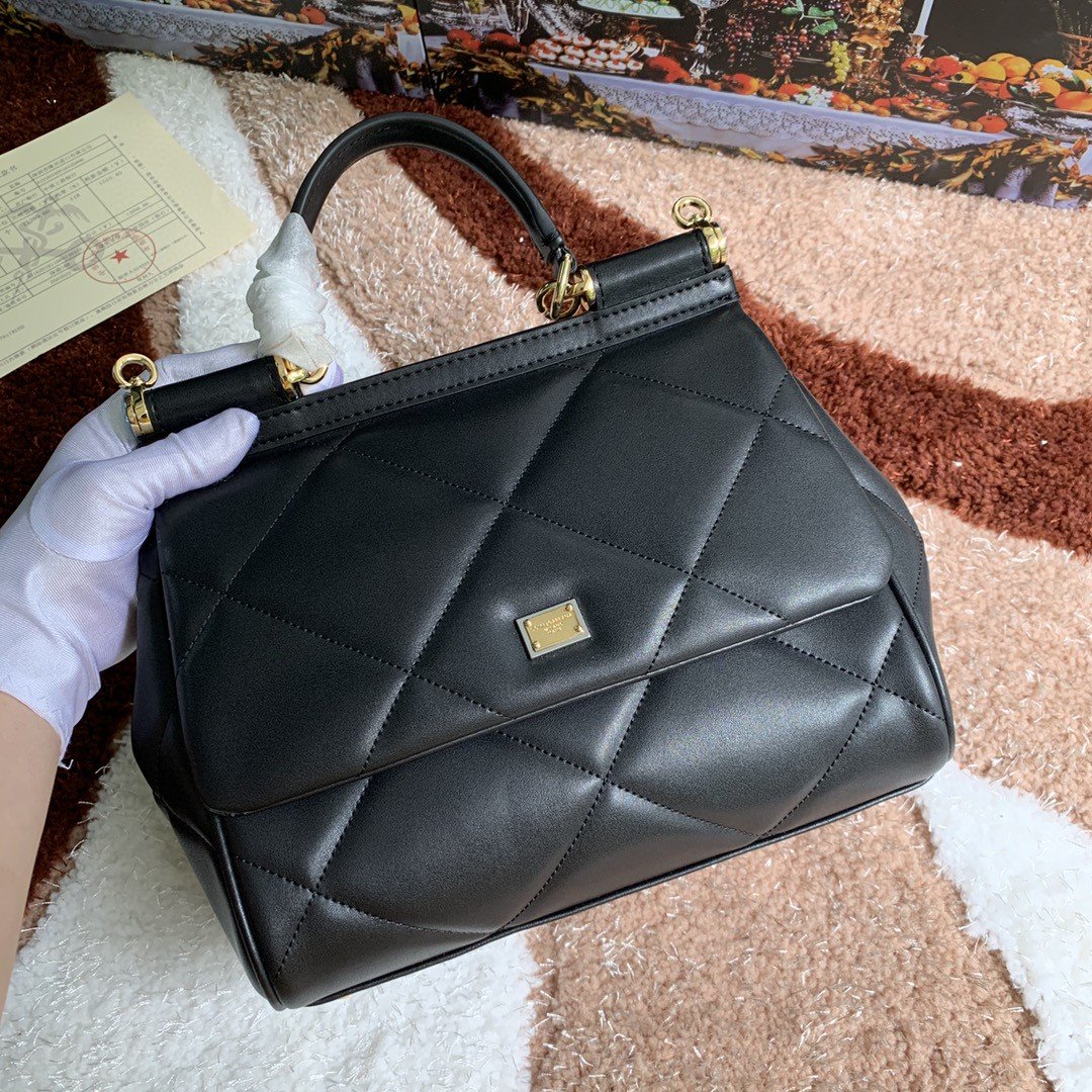 GLAMI MeGLAMIum Sicily Bag In Quilted Black For Women 10.2in/26cm GLAMI GLAMI6002AW59180999