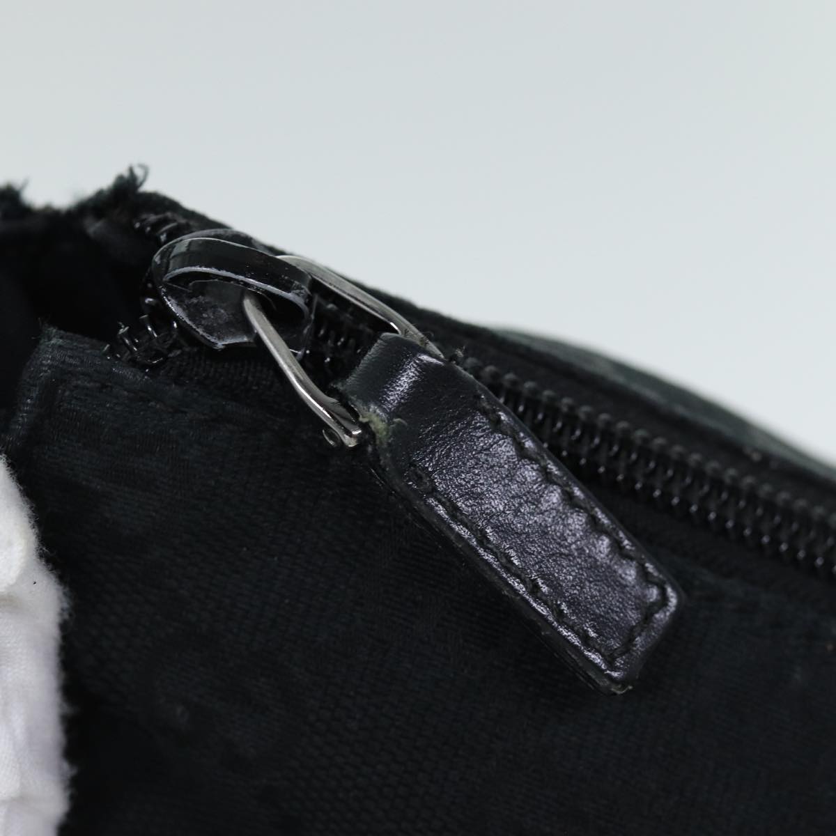 GUCCI GG Canvas Shoulder Bag Black 145856 74657