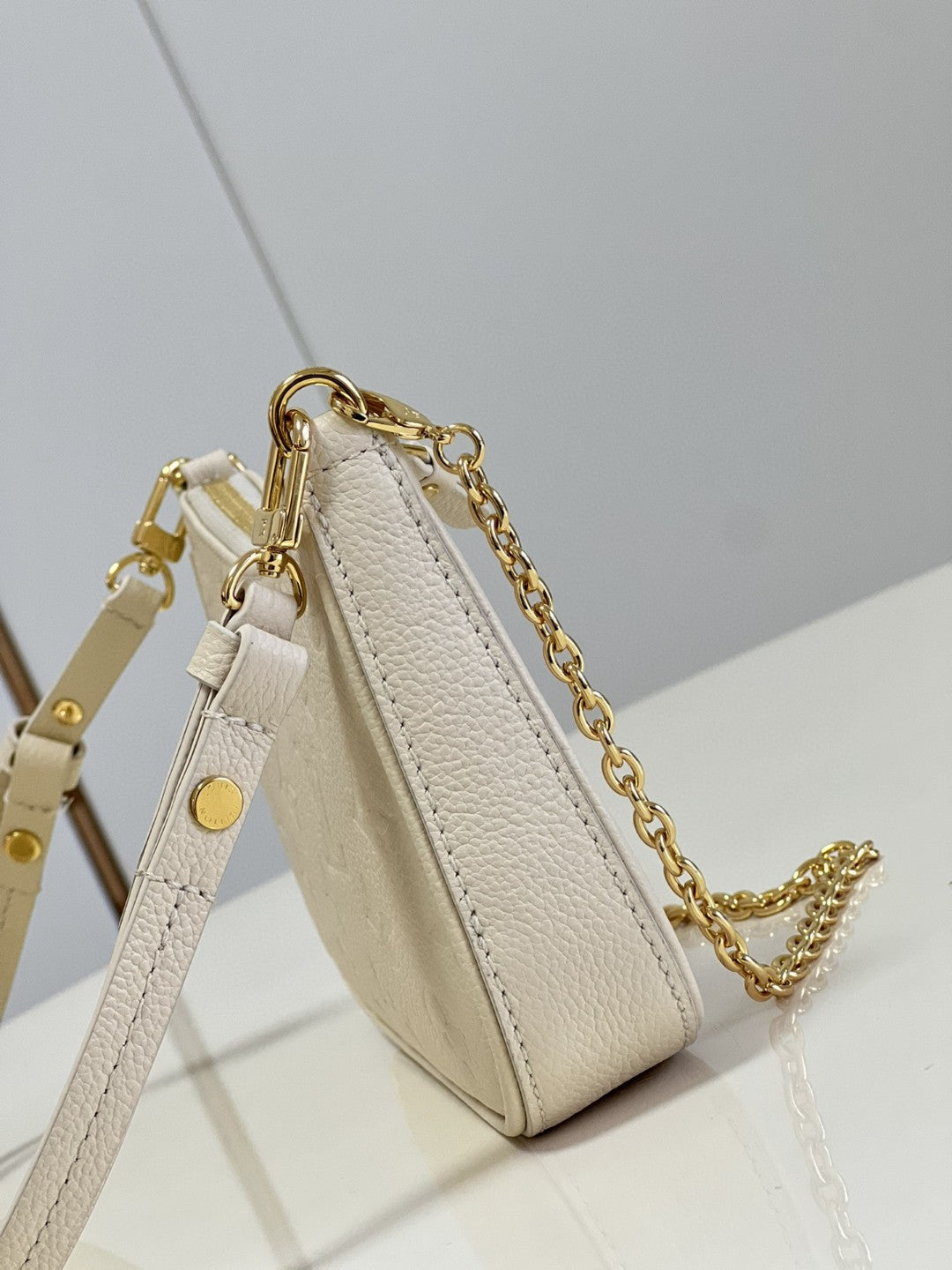 LV Easy Pouch On Strap Monogram Empreinte CrÃƒÂ¨me White For Spring, WomenÃ¢â‚¬â„¢s Handbags, Shoulder Bags 7.5in/19cm LV M81066