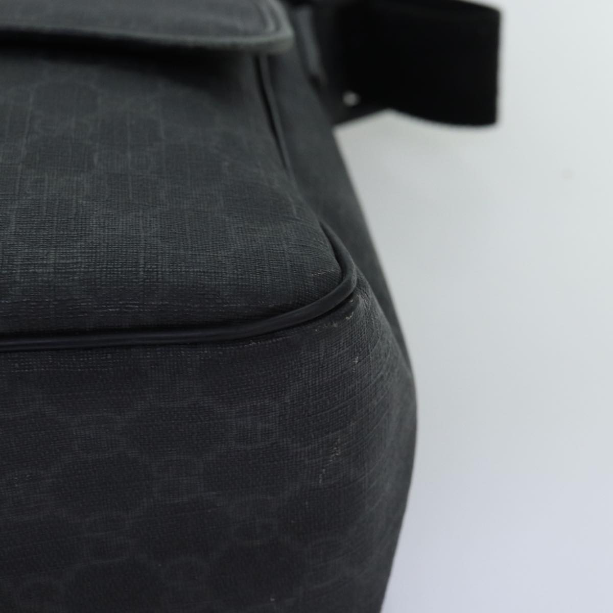 GUCCI GG Supreme Shoulder Bag PVC Leather Black 169935 74711