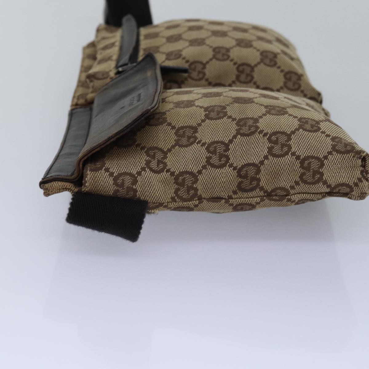 GUCCI GG Canvas Body Bag Beige 28566 74874