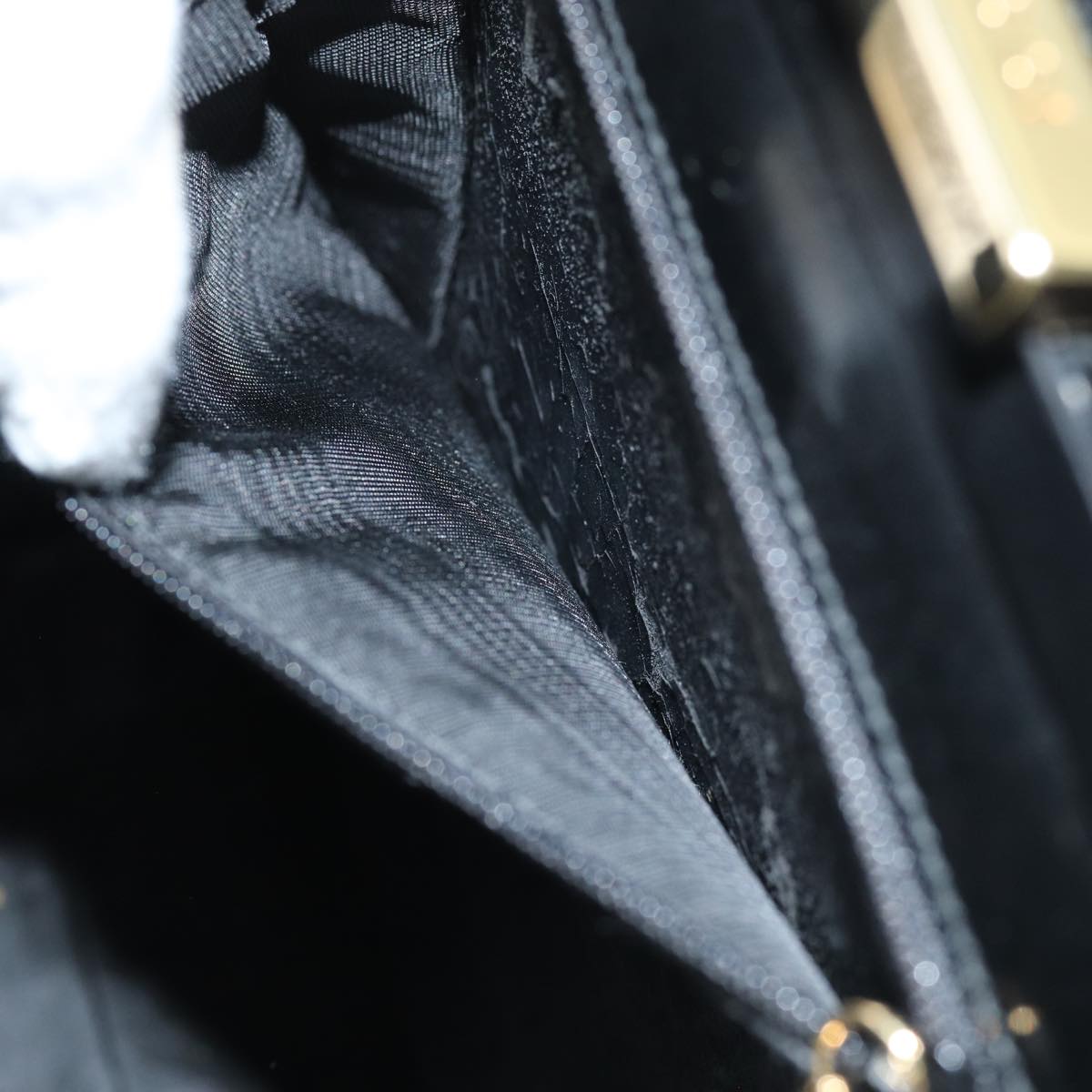 GUCCI Shoulder Bag patent Black 001 1781 1735 74975