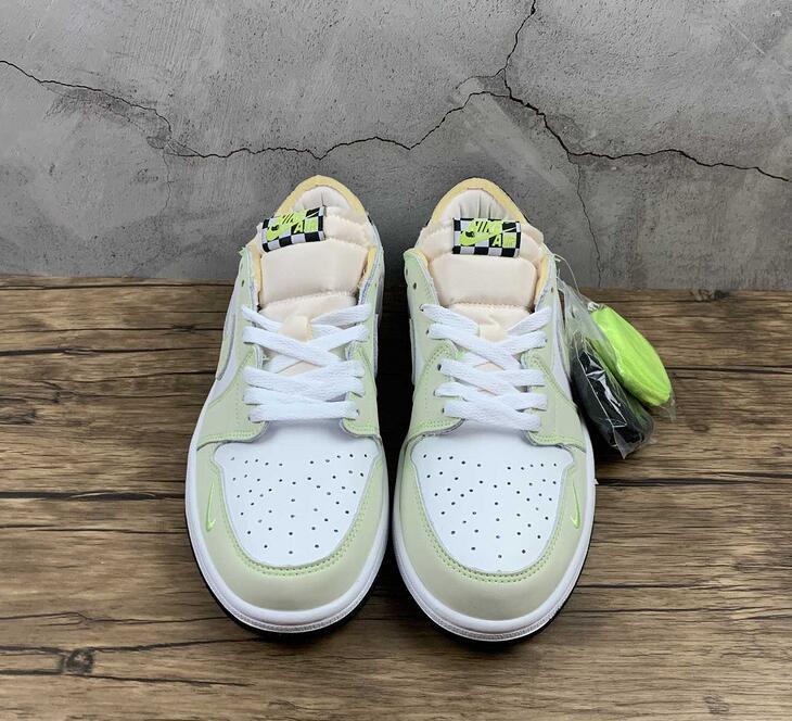 SAMC - NKE Shoes - 1460