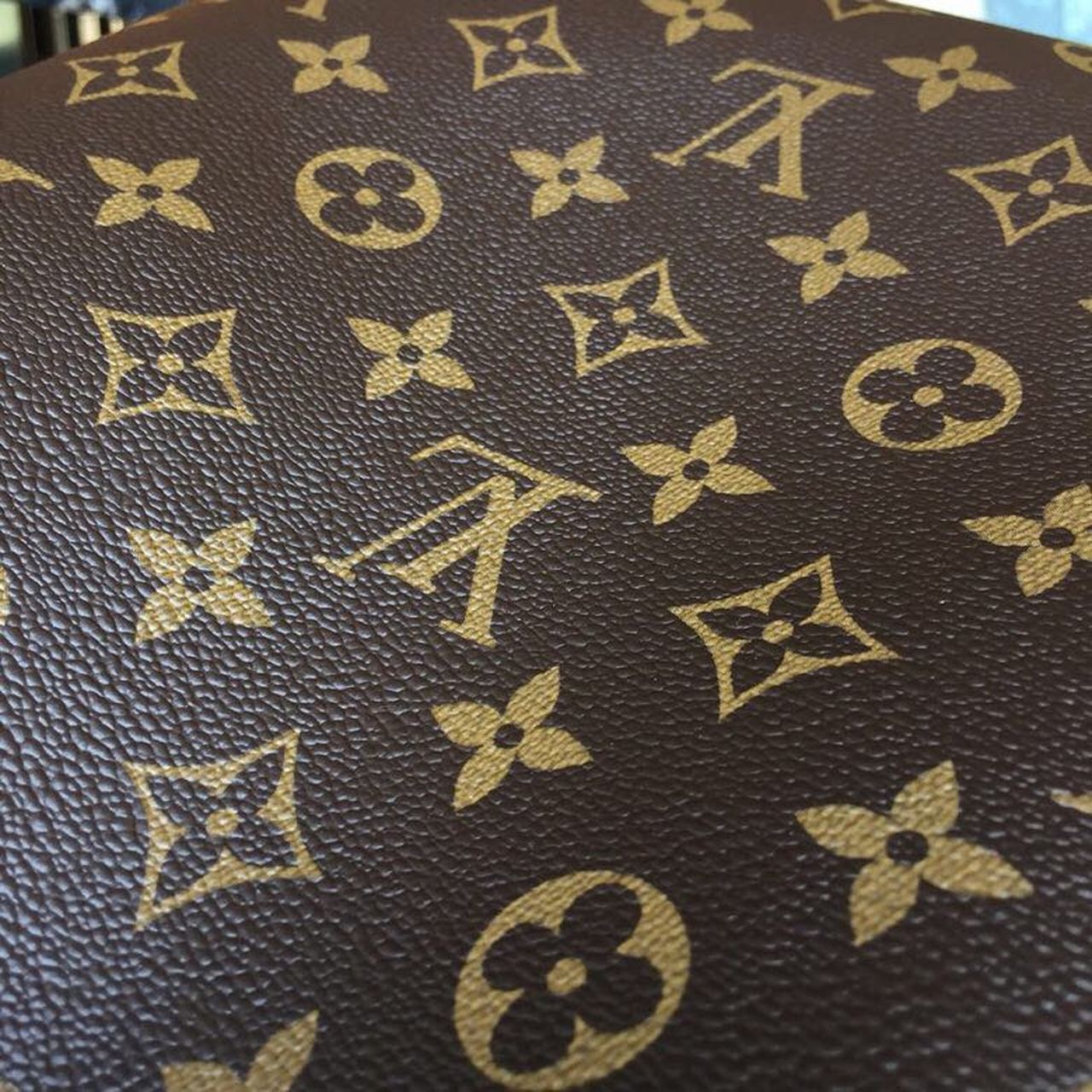 LV NeoNoe MM Bucket Bag Monogram Canvas Black For Women, WomenÃ¢â‚¬â„¢s Handbags, Shoulder And Crossbody Bags 10.2in/26cm LV M44020