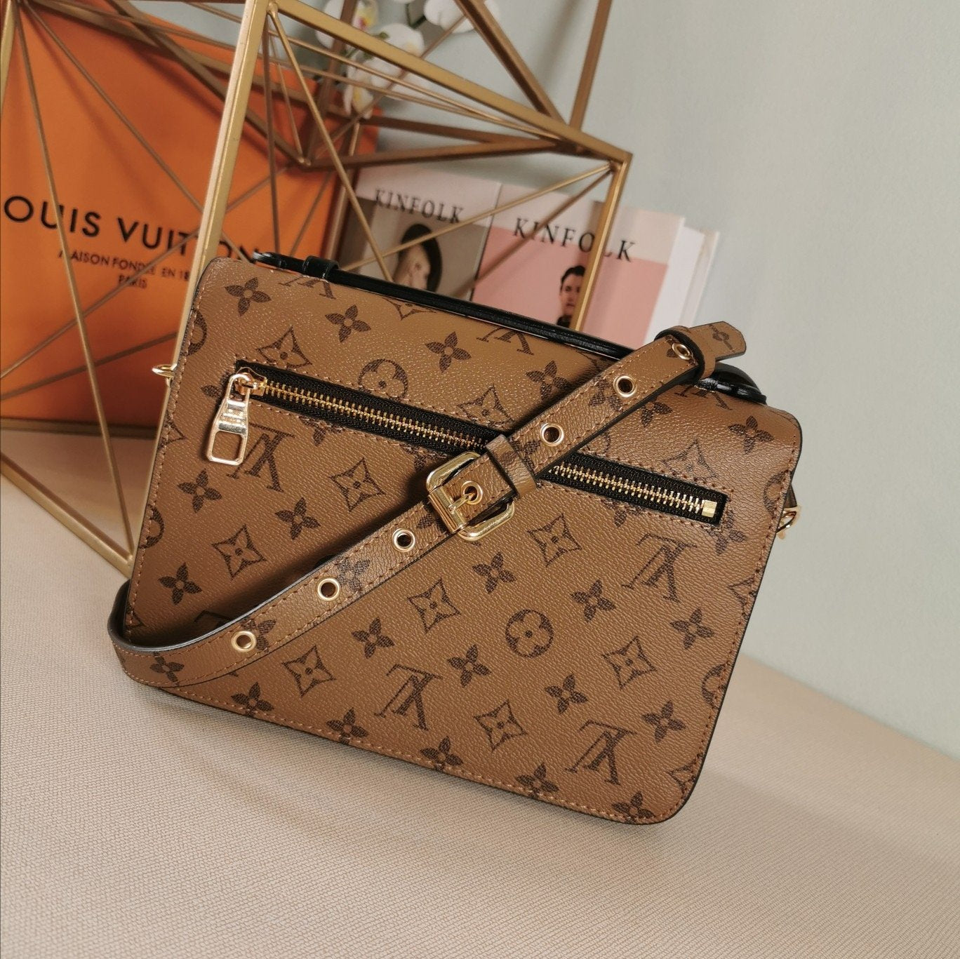 EN - New Arrival Bags LUV 289
