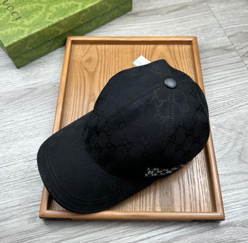 SAMC - Mix Hats - 030