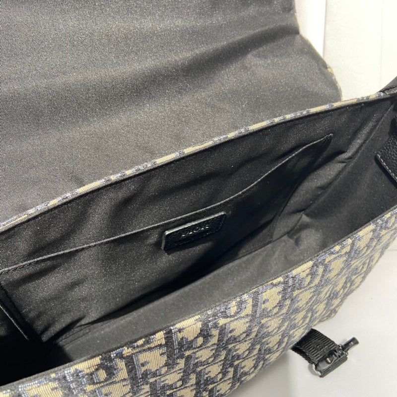Glami-i - DOR Men Bags - 091