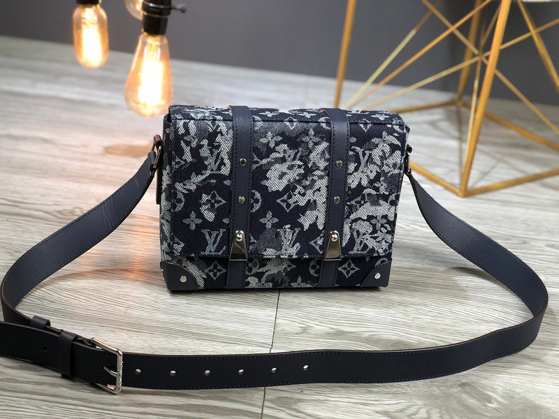 LOV2 Bags - Luxurious Bags  1188
